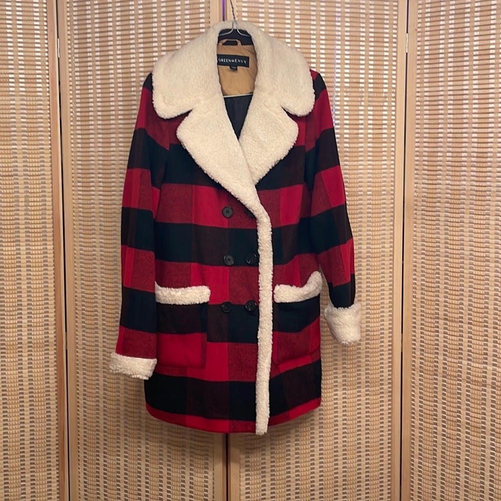 ✨ SOLD✨Red and black warm jacket